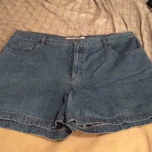 Life + Style Jean Short